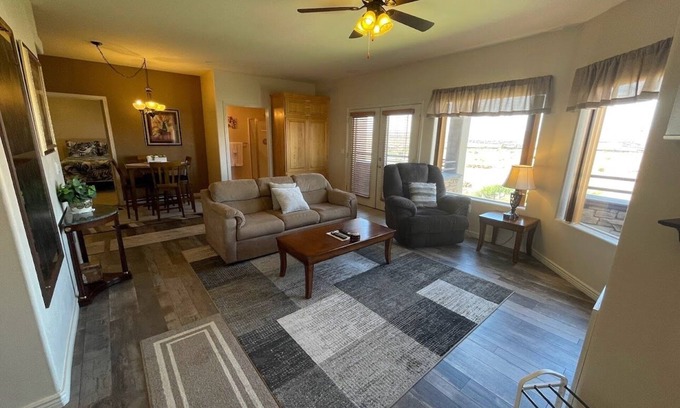 Mesquite Condo | Paradise on Wolf Creek by Mesquite Vacation Rentals with Golf Course View and $510 in free daily activities