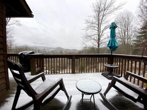Butler Ski Chalet | Paradise Peak - Tranquility and majestic splendor!