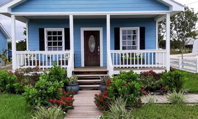Behring Point Cottage | Paradise Ranch Cottages