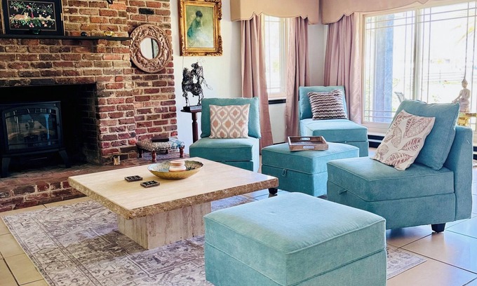 St. Cloud House | Paradise Retreat - Saint Cloud, FL. 4 bedrm Luxury Vacation Rental, Pet Friendly
