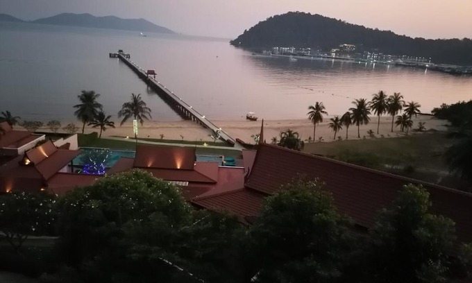 Bang Bao Bay Apartment | Paradise