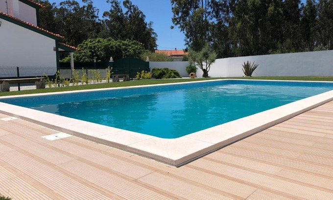 Sao Martinho do Porto House | Paradise Valley House