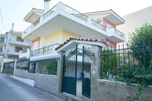Derveni House | Paradiso Perduto