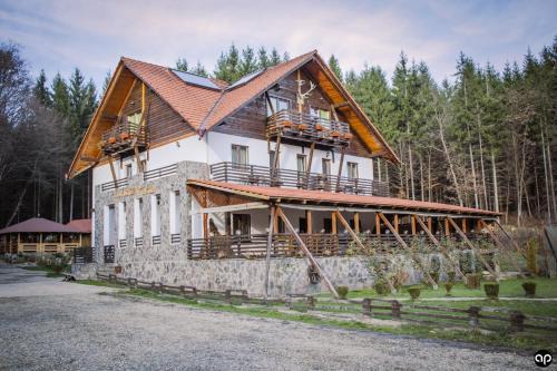 Sieu-Odorhei Cabin | Paradisul Verde