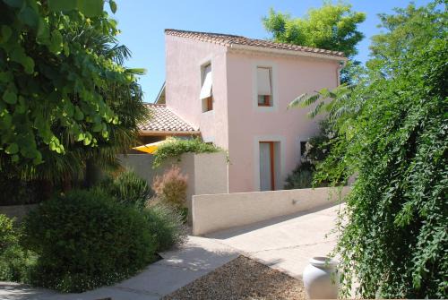 Nissan-lez-Enserune Apartment | Paradix holiday apartment - gîte 4, 2 pers