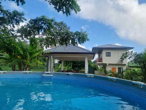 Boxel Apartment | Parakreek Apartments