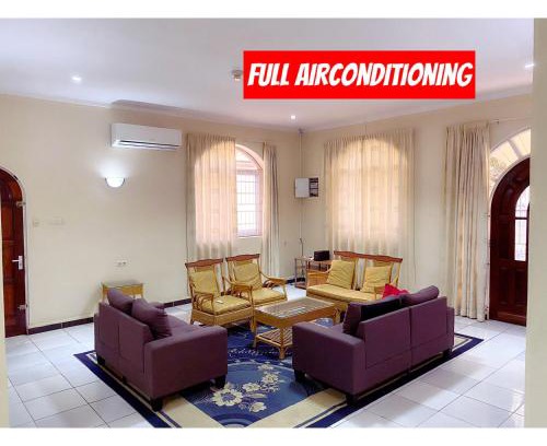 Paramaribo Villa | Paramaribo Villa Near Vibrant District incl Kitchen Household Service