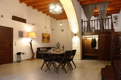 Kattavia House | Paraskevi Luxury Apartments