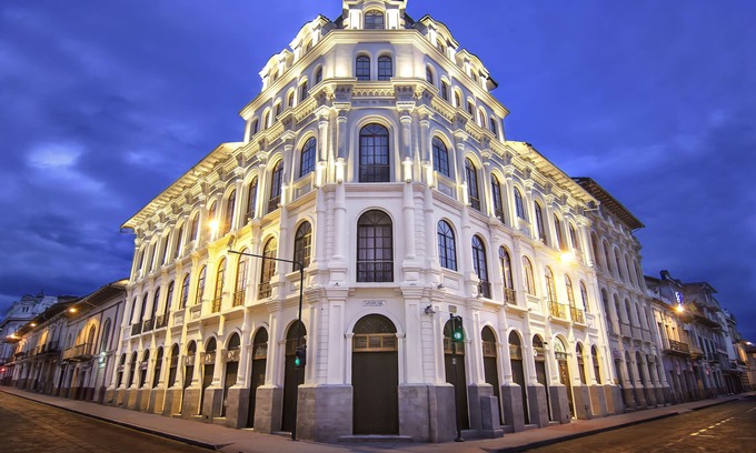 Cuenca Apartment | Parc Royale Suites Hotel