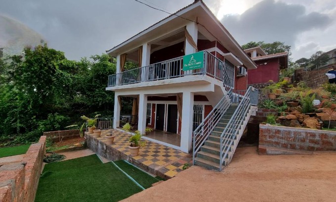 Dapoli Hotel | Parijat-Breathtaking Sky and Hilltop view