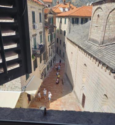 Kotor Old Town Apartment | Parilo