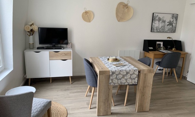 Charenton-le-Pont Apartment | Paris Charenton Warm and functional accommodation