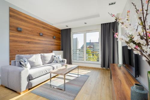 West Pomeranian Voivodeship Apartment | Park Apartamenty Mariacka Szczecin z Parkingiem by Noclegi Renters
