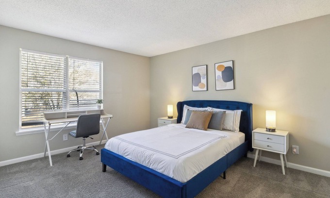 Ellenwood Apartment | Park at London F4 I Spacious 2 Bed 2 Bath