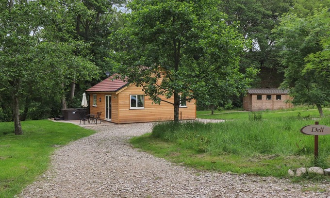 Knott End-on-Sea Cottage | PARK BROOK DELL, romantic, country holiday cottage in Scorton