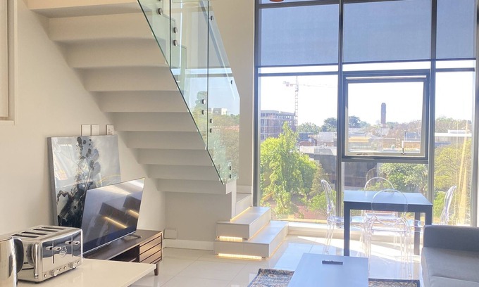 Parkwood Apartment | Park Central Rosebank/Sandton Loft