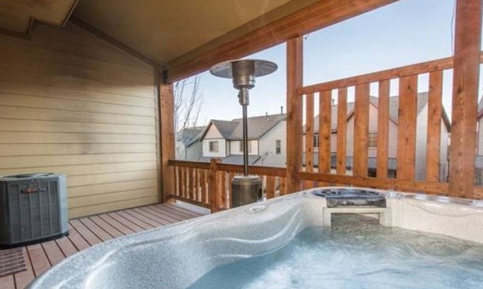 Bear Hollow Village Condo | Park City Ski House, 3 Mins From Park City Resort with Private Hot Tub