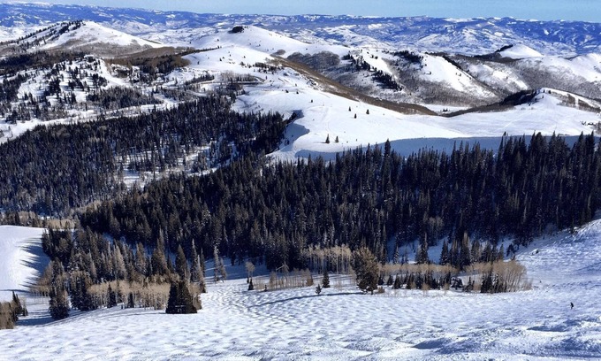 Summit Park Condo | Park City Utah Ski Area Timeshare Condo - Available Feb 3 thru Feb 10, 2018