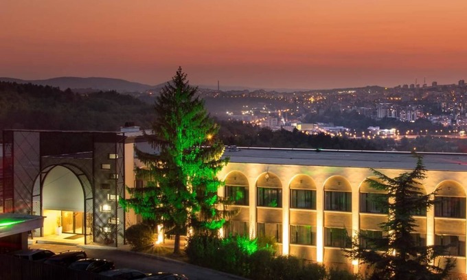 Veliko Tarnovo Hotel | Park Hotel RAYA Garden