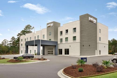 Florence Hotel | Park Inn by Radisson Florence, SC