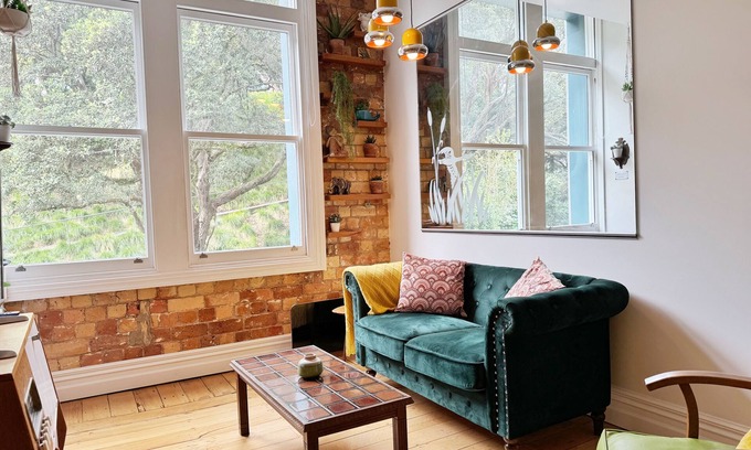 Auckland Central Business District Apartment | *Park views, fast wifi, washer/dryer, free bikes !*
