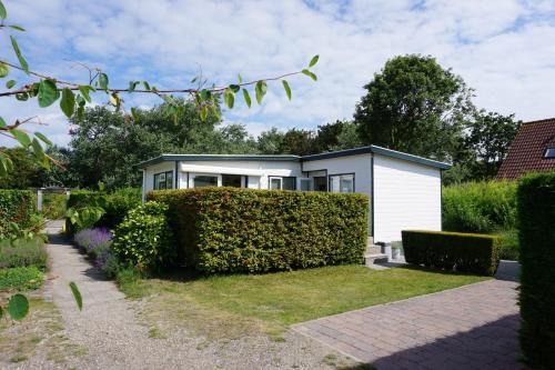 Cadzand-Bad Ski Chalet | Park Welgelegen, bungalow 01