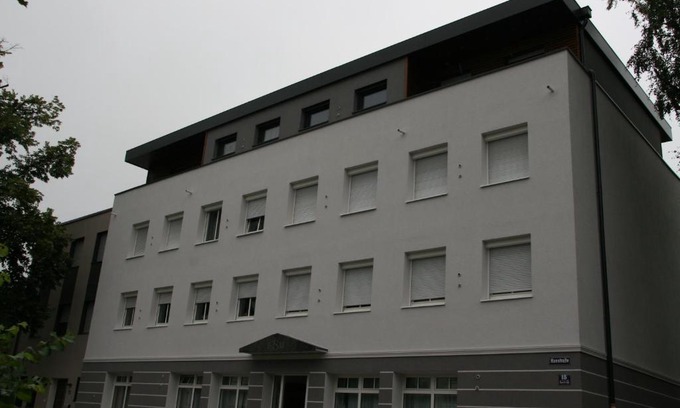 Nordbahnhof Apartment | Parkhotel Heidehof Long Stay
