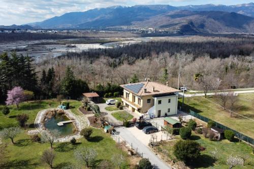 Valdobbiadene House | Parkland site