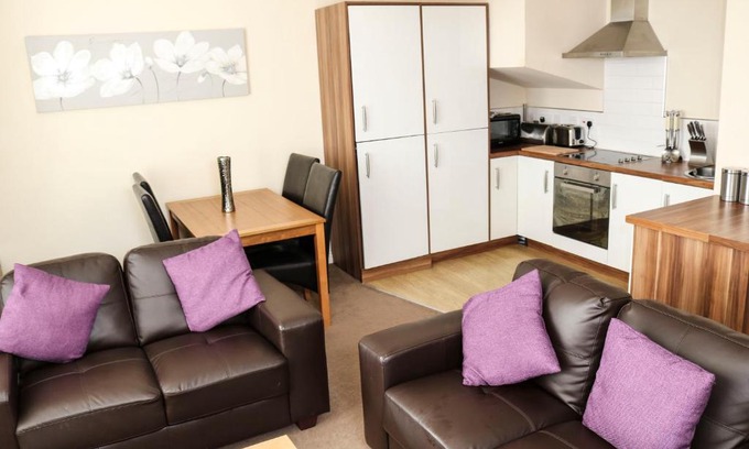 Hull Apartment | Parks Nest 5