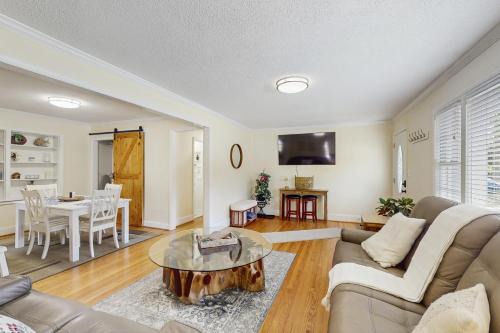 Wilmington House | Parkside Cottage