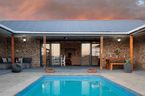 Ladismith House | Parkside Guesthouse