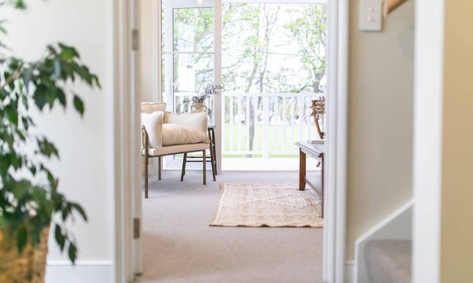 Christchurch House | Parkside Heritage Retreat 3-Bedroom Terrace Charm