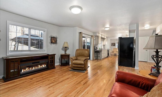 Winstead Park House | Parkside Home Perfect for Families