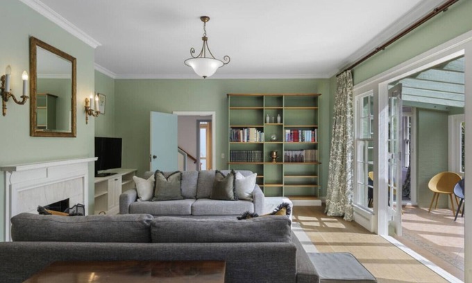 Merivale House | Parkside Oasis - Merivale