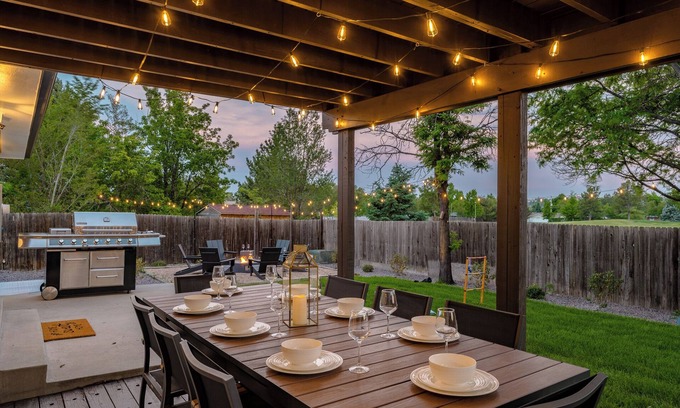 Berkley House | Parkside Retreat - NEW, HotTub, PoolTable & FirePit