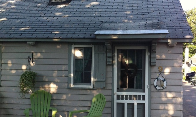 Ludington Cottage | Parkview Cottage #9 - Only 1/2 block to the Beach