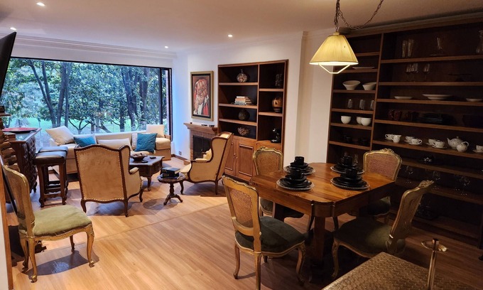 Antiguo Country Apartment | Parque El Virrey, Apartamento Hermoso y Bien Ubicado, con la Mejor Vista