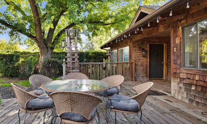 Chico House | Parquet + Hex | Amazing Location | Great View!
