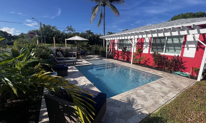 Parrot Cove House | Parrot cove comfort with heated pool!