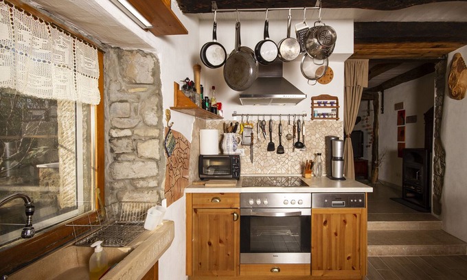 Bric Villa | Particularly charming Istrian country house with private pool and garden