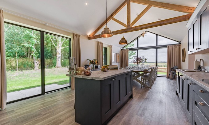East Ilsley Cottage | Partridge - sleeps 12 guests in 6 bedrooms