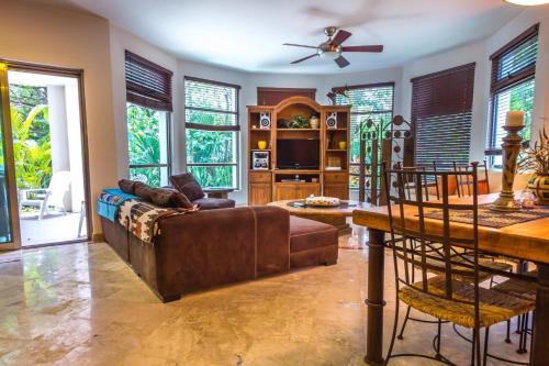 Playacar Apartment | Paseo del Sol Cenote A 104 condo