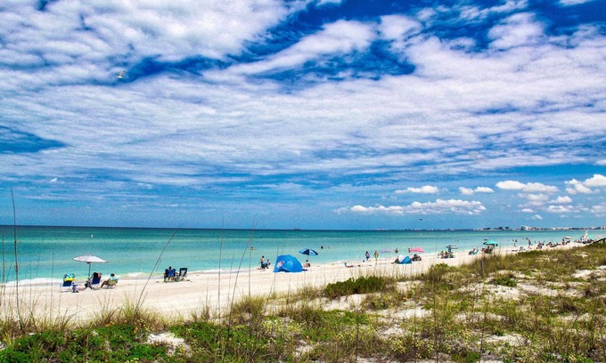 Pass-a-Grille Condo | Pass A Grille Gulf Way St Pete Beach 1/1