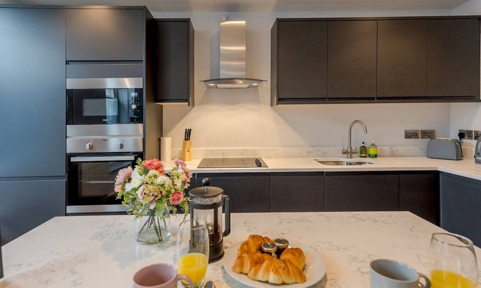 Shrewsbury Apartment | Pass the Keys | 5A One Bedroom Modern Town Centre Apartment