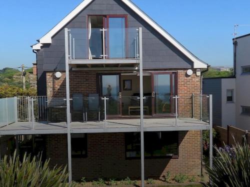 Hastings House | Pass the Keys Beachfront Bliss at Laughing Water