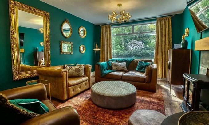 Aubourn House | Pass the Keys | Characterful Countryside Retreat