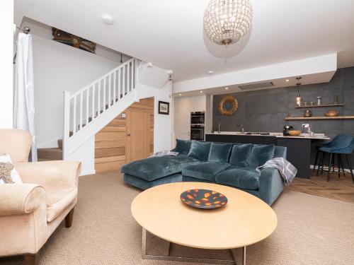 Bath House | Pass the Keys Fabulous 2 bedroom house in a central location