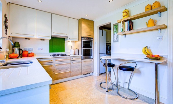 Barling House | Pass the Keys | Beautiful house in Thorpe Bay