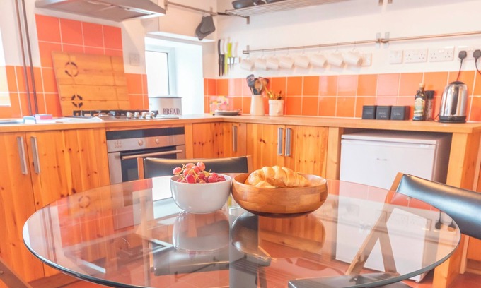 New Mills House | Pass the Keys | Pet & Cycle Friendly Garden Home in New Mills