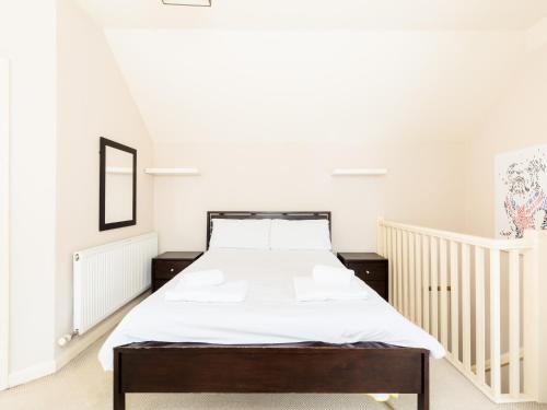 Leamington Spa House | Pass the Keys Self Contained 1 Bed Coach House